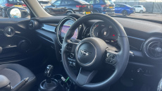 MINI Hatchback 1.5 Cooper Classic 3dr Auto Petrol Hatchback